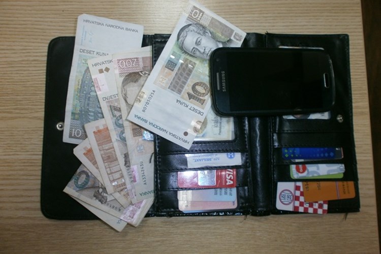 Slika PU_BP/Krađa - novčanik i mobitel - 07-03-2017.JPG